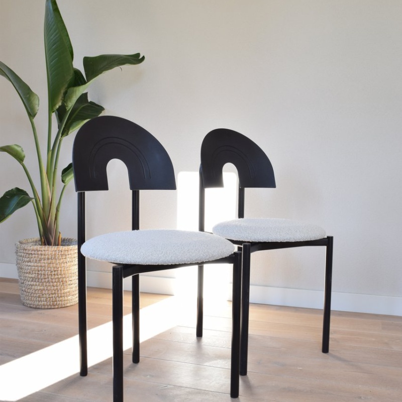 Set postmoderne eetkamerstoelen (verkocht)