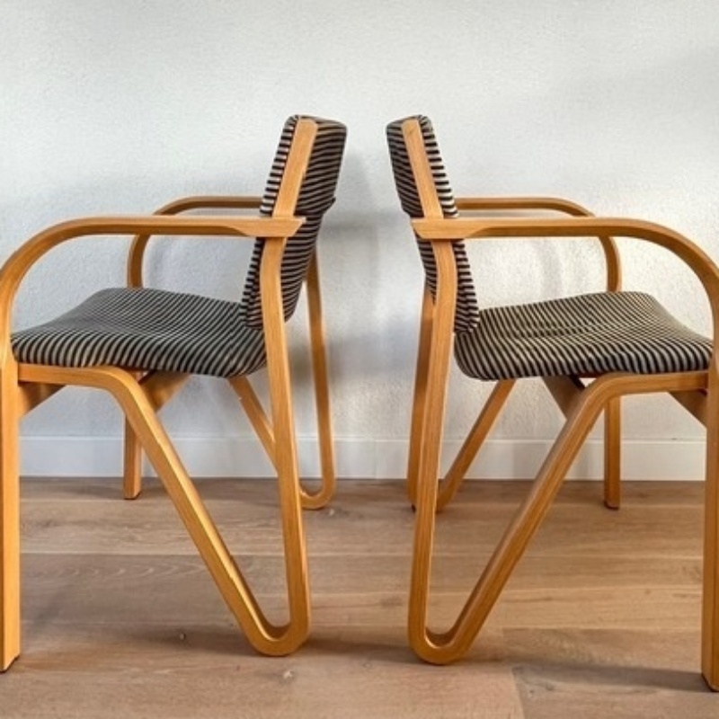 Set beuken eetkamerstoelen Four Design(€150)