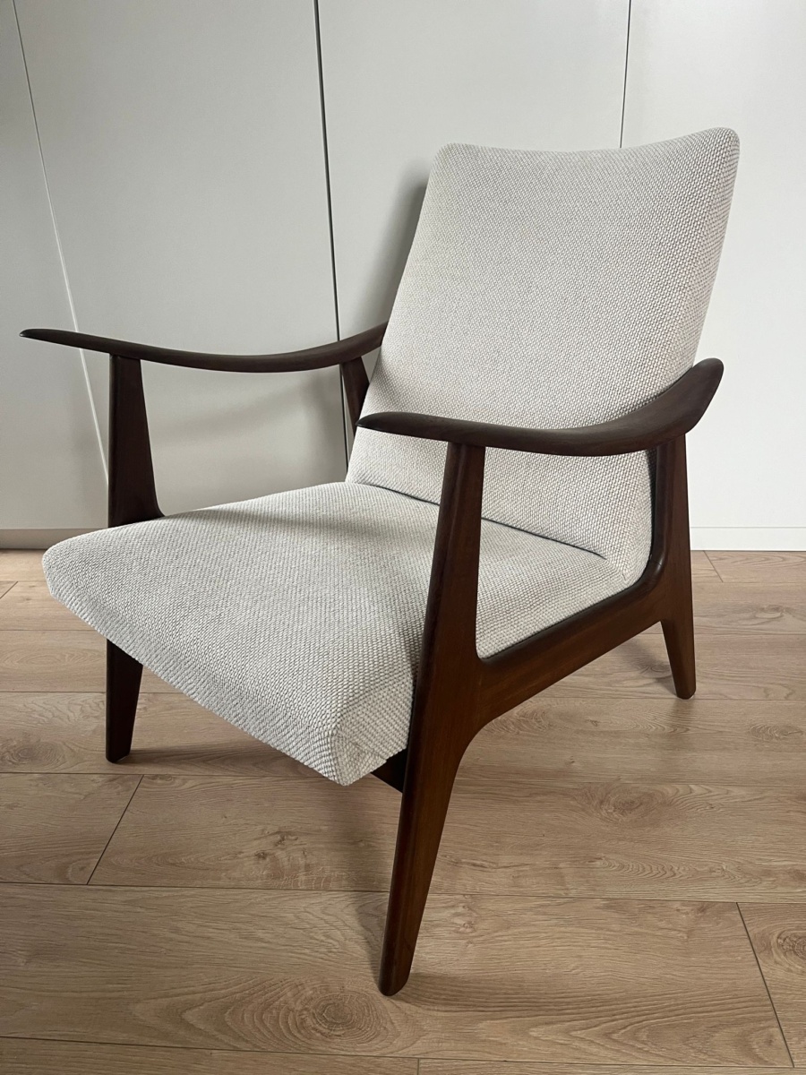 Fauteuil Louis van Teeffelen – vintage teak loungefauteuil uit de jaren 60