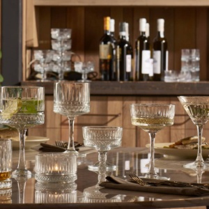 Elegant champagneglas – Riedel Veritas coupe voor een verfijnde tafelpresentatie. Champagne glazen kopen, de mooiste champagneglazen voor elke interieurstijl. Van klassiek tot modern, deze selectie maakt het feestelijk.